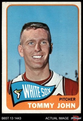 1965 Topps #208 Tommy John White Sox 4 - VG/EX