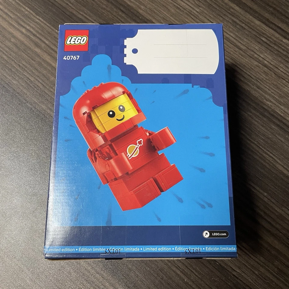 LEGO Up-Scaled Baby Astronaut 40767 Brand New + Factory Sealed - Image 2 of 4