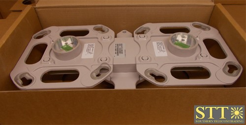 3CC58018AA ALCATEL 15GHZ UNEQ 6DB 2 X ODU COUPLER C0615SE1 086-523221-609 NEW - Picture 3 of 3