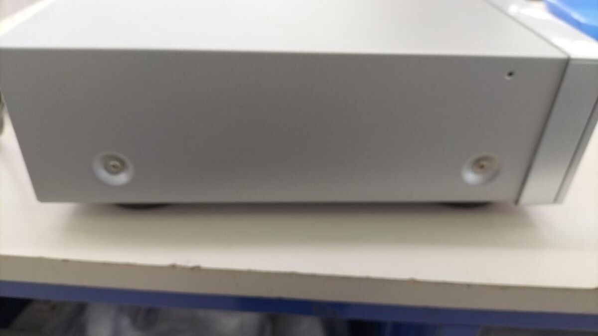 ONKYO C-N7050(S) High Resolution Audio CD Player Silver USED ONKYO C-N7050(S) High Resolution Audio CD Player Silver USED