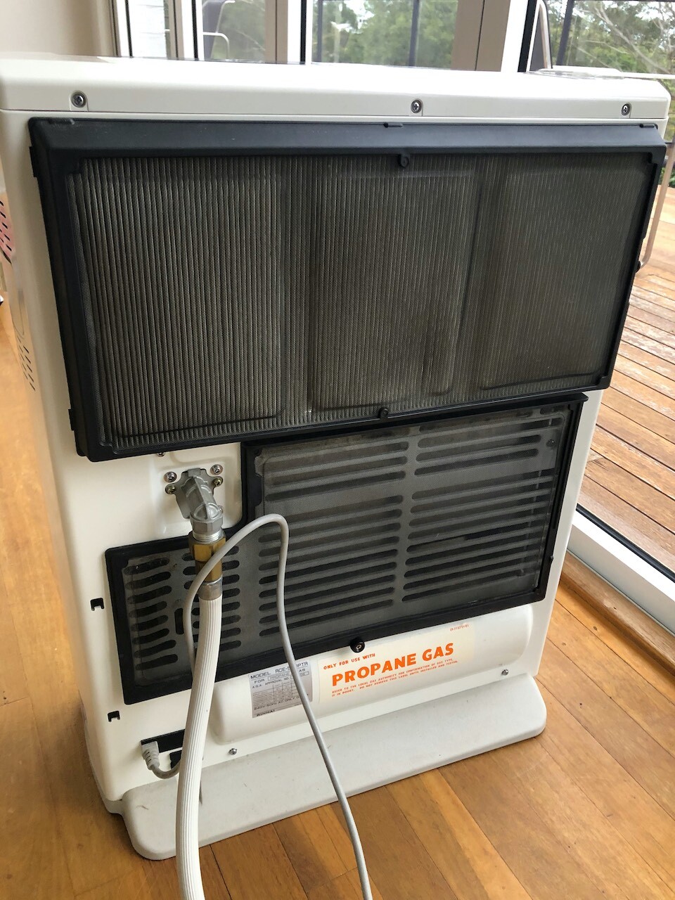 Rinnai PTR 560 LPG Convector Heater / Air Purifier | eBay