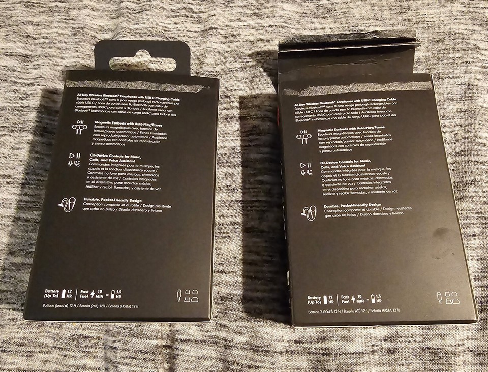 Beats by Dr. Dre Flex AllDay Wireless Earphones Black And Blue