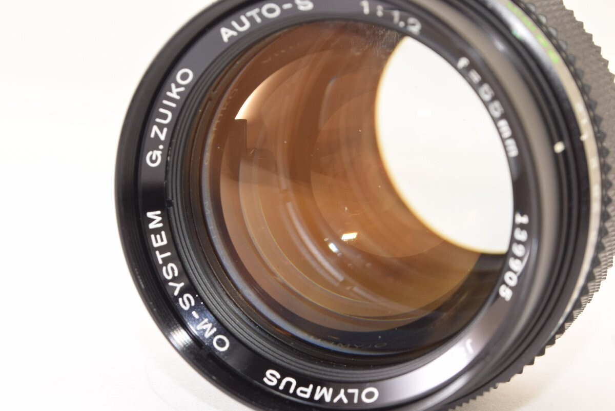Olympus OM-SYSTEM G.ZUIKO AUTO-S 55mm F1.2 2407150 Black Olympus OM-SYSTEM G.ZUIKO AUTO-S 55mm F1.2 2407150 Black