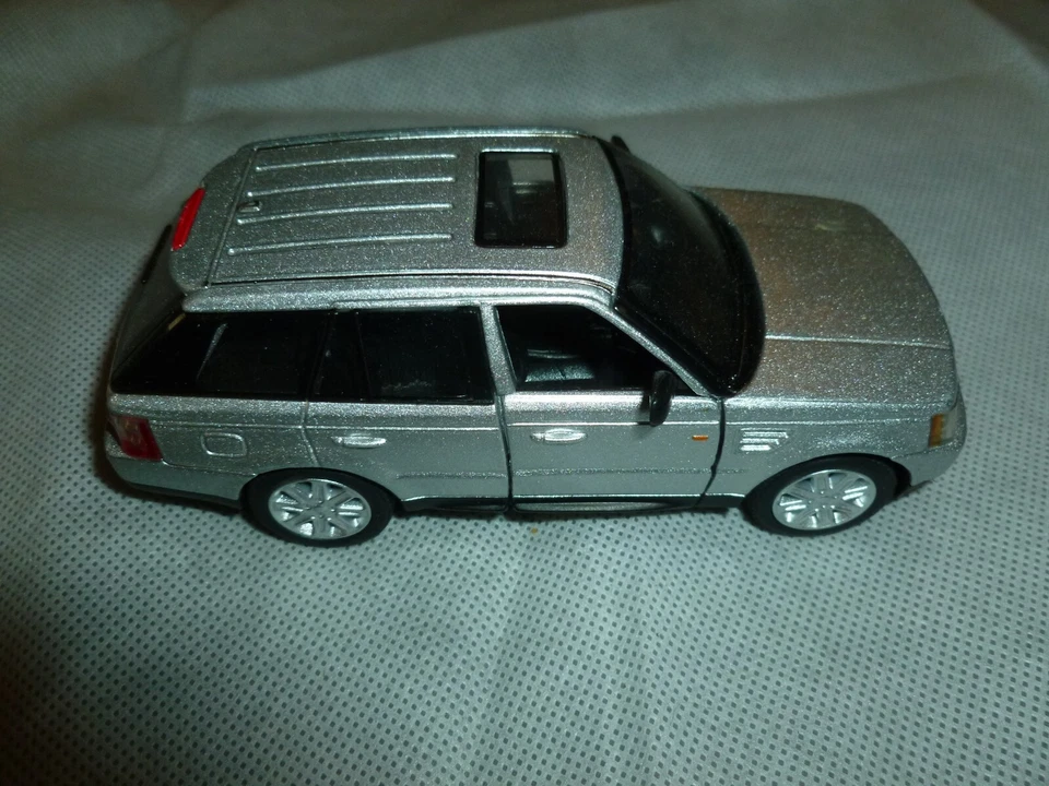 De colección Range Rover Sport Kinsmart Diecast 1:38 Plata Retroceso SUV COCHE Juguete Foto 3 de 4