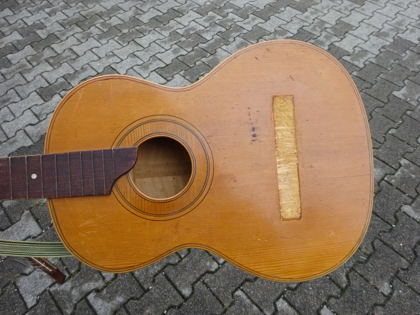 Picture 5 of 10