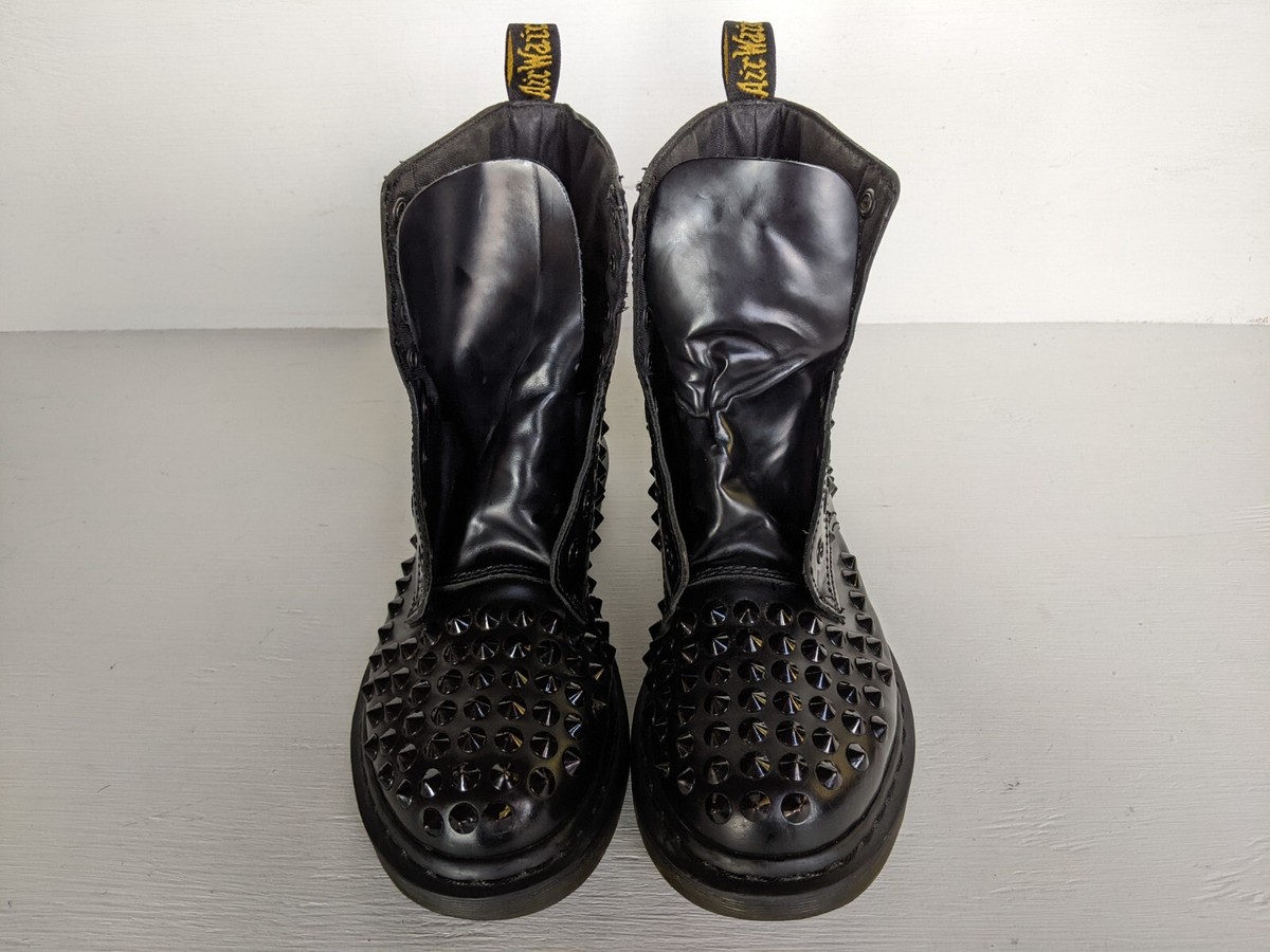 DOC DR. MARTENS BLACK SPIKE STUDDED LEATHER BOOTS RARE