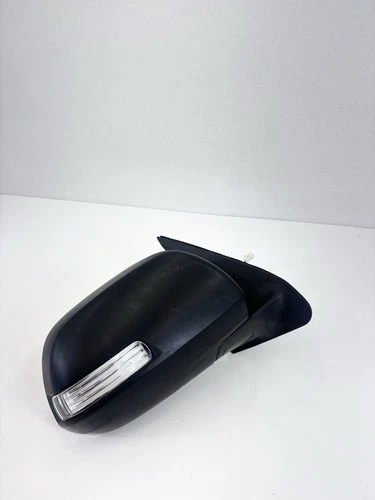 2005-2015 Toyota Tacoma RH Passenger Side Mirror OEM 4112-55031-01 #195