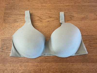 PINK Victoria's Secret Iceberg Green MEDIUM Loungin' Light Lined Scoop Bralette