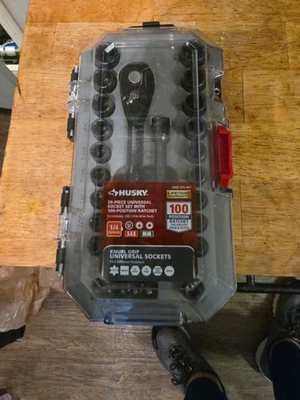 #ad Husky Universal Socket Wrench Set 100 POSITION 1 4 In. Drive 26 Piece $45.00
