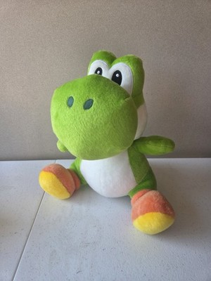 Universal Epic Universe Super Nintendo World Yoshi Small 8'' Plush