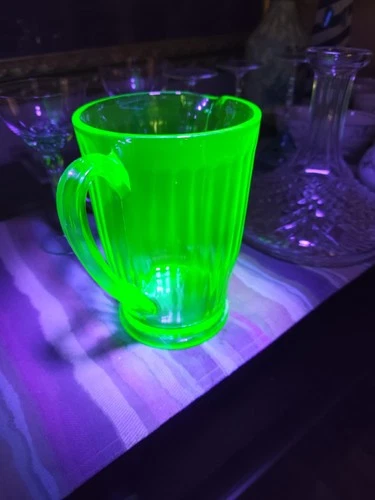Vtg  Depression Era Glass Pitcher