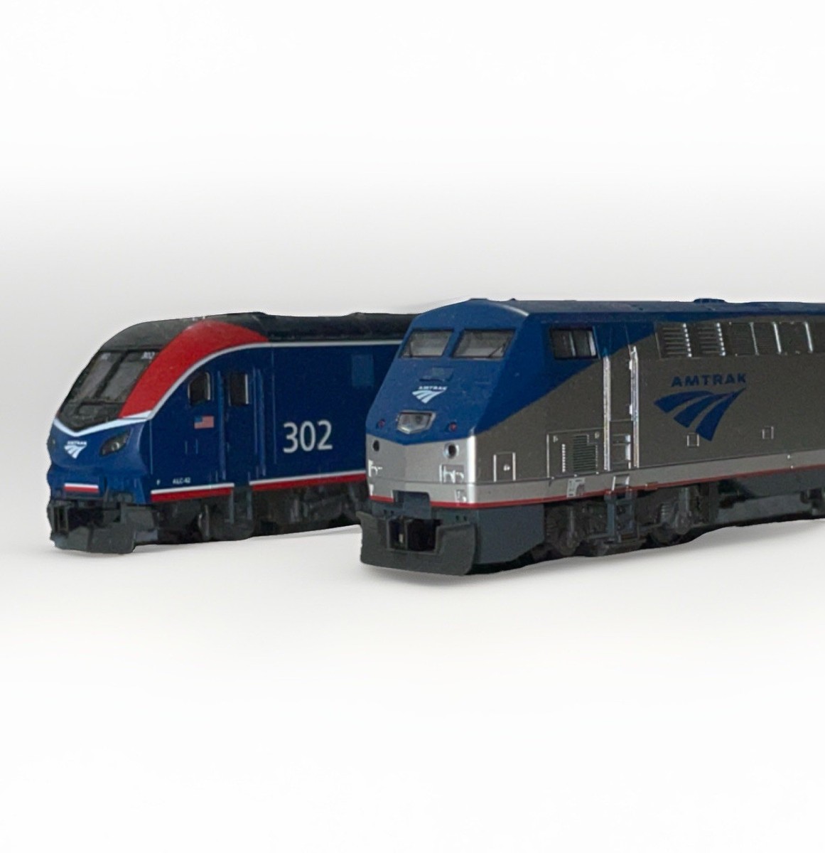 Kato N Scale Amtrak ALC-42 Superliner Starter Set +P42 Phase V