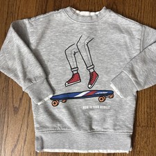 Zara Kids Crew Neck Sweatshirt Size 5 in Boys