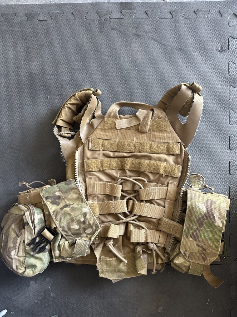 Paraclete Crye Hydration 実物 Multicam Paraclete Crye Hydration 実物 Multicam R-Series™ Zip-On Pack