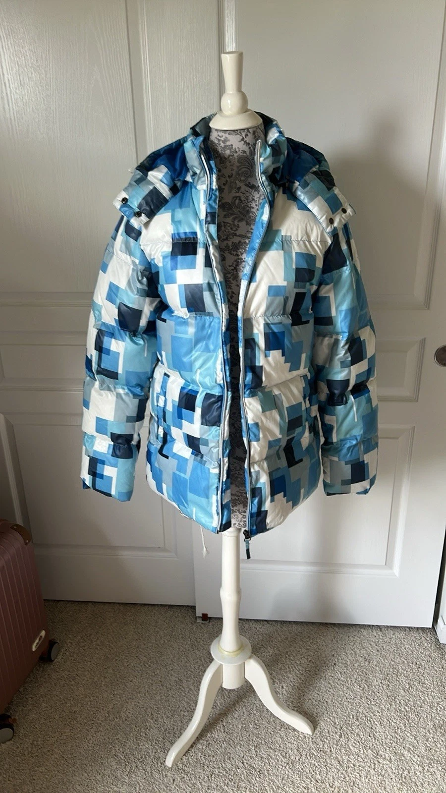 cold weather jacket
Opens in a new window or tab