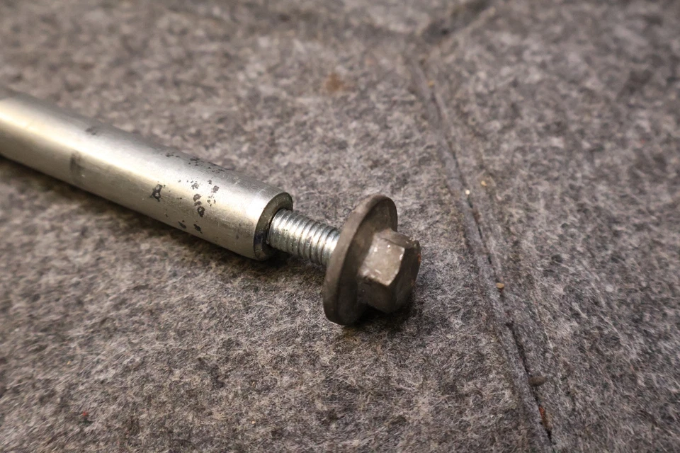 HUSQVARNA SVARTPILEN 401 HUSILLO RUEDA DELANTERA 2021 ARTÍCULO OEM Foto 4 de 4