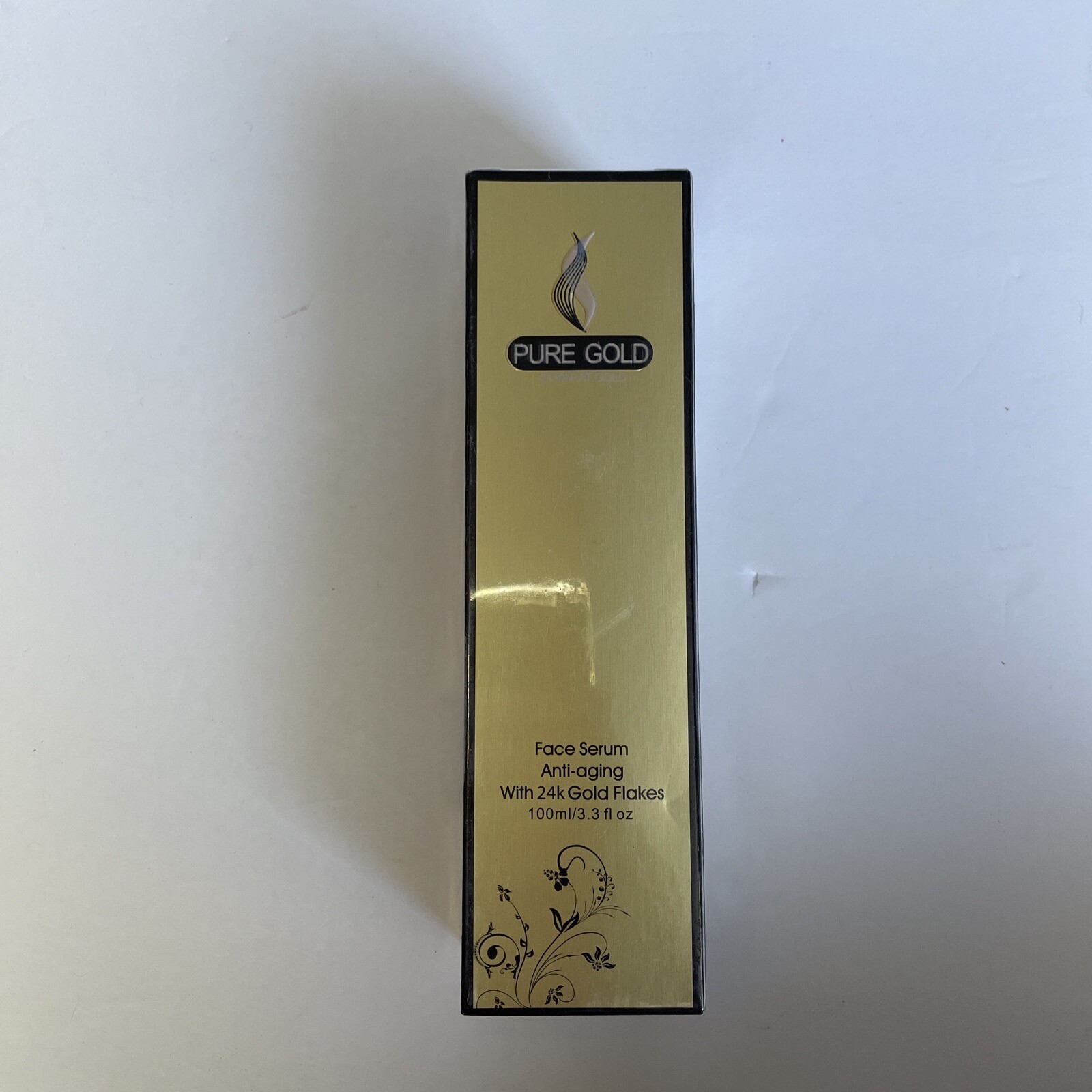 Fine Lines Treatment With 24k Gold Flakes