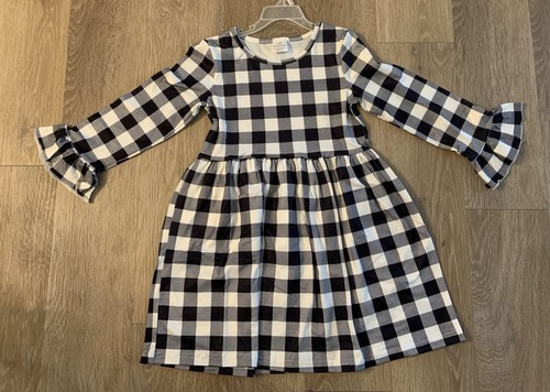 New Boutique Girls Size 5/6 Black & White Plaid Belle Sleeve Fall Dress