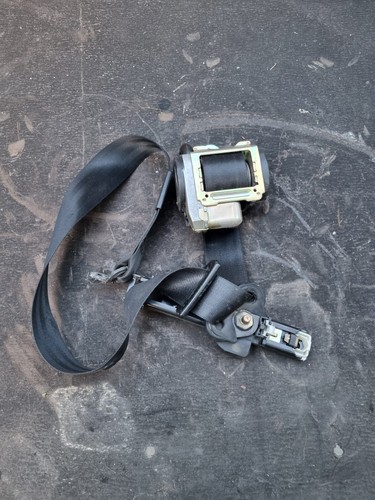 Sicherheitsgurt Gurt links vorn  AUDI  A6 AVANT (4B, C5) 2.5 TDI 4B0857705A - Bild 1 von 2