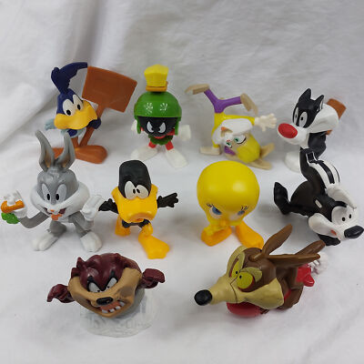 McDonald's 2020 Looney Tunes Happy Meal Collectible Toy Figure