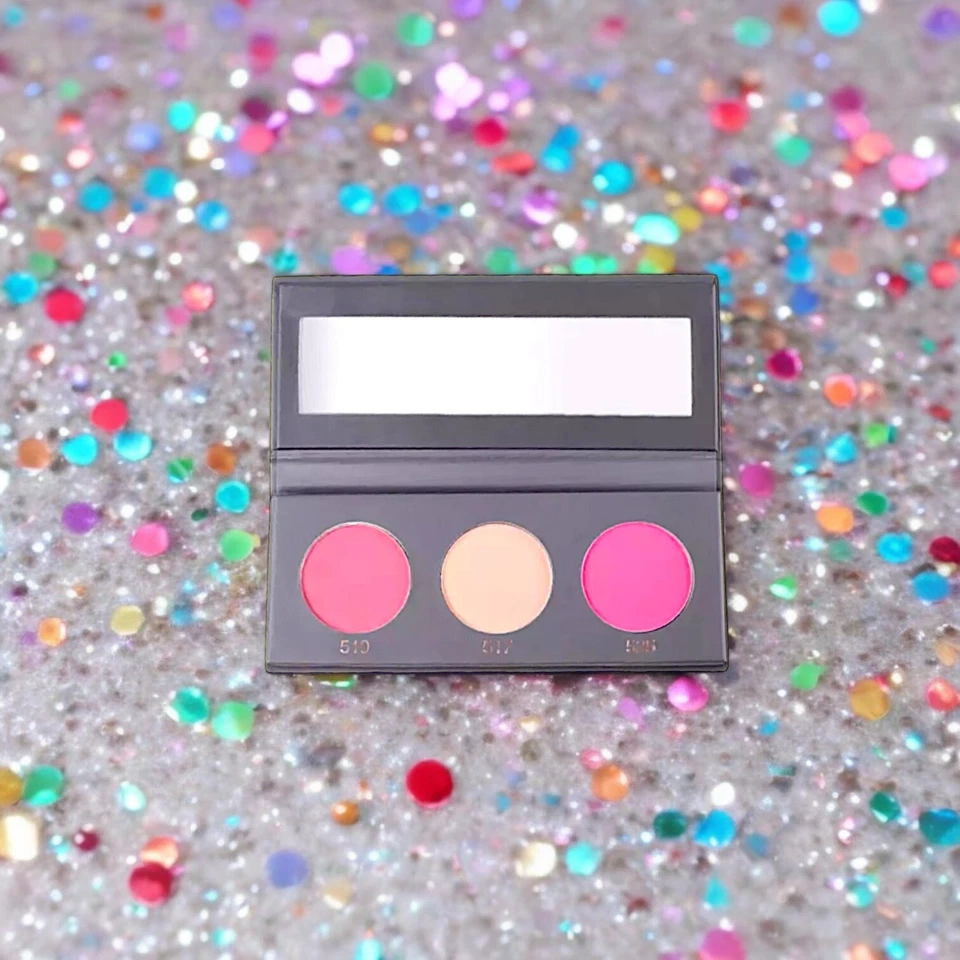 KAB COSMETICS BlushMeUp Palette Vanilla Bean 0.30 oz New In Box MSRP $30 - Image 2 of 4