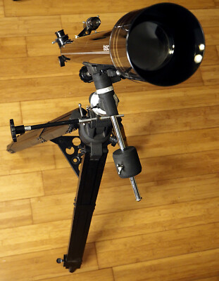 Vintage Tasco 302675 Telescope Equatorial Mount OD: 60mm FL: 900mm + Accessories