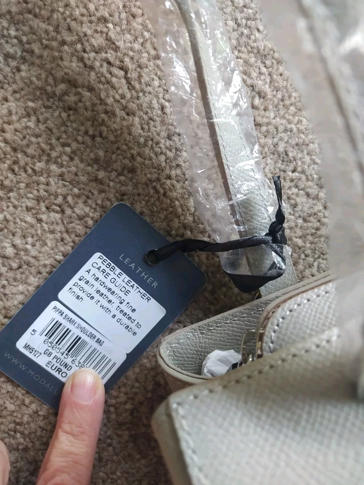 Modalu London Pippa Shark Grey Leather Shoulder Bag With Original Dust Bag NWT - Image 4 of 4