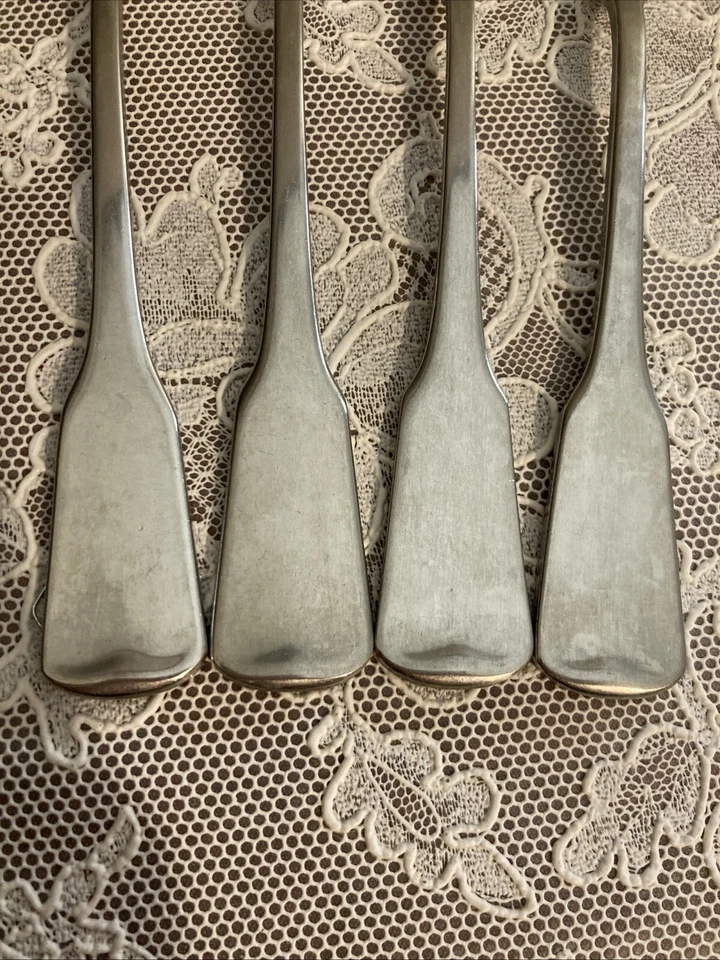 Oneida Sandhurst Cube Stainless Flatware Set Of 4 Salad Forks - Image 2 of 4