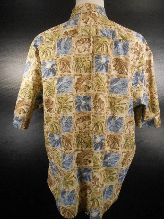 Tropical Men's XXL Half Moon Bay Floral Short Sleeve Button Shirt GUC - Image 4 of 4