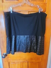 Mynt 1792 Women’s Black Skirt  Leather LINED Details Size 24W NWOT 