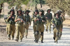 20kg Lot IDF Zahal Israeli Army Authentic Gear in Bulk – Store Closing Clearance