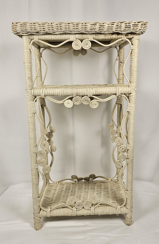 Vintage Ornate Swirl Accent Rattan Wicker 3 Tier Side End Table Nightstand