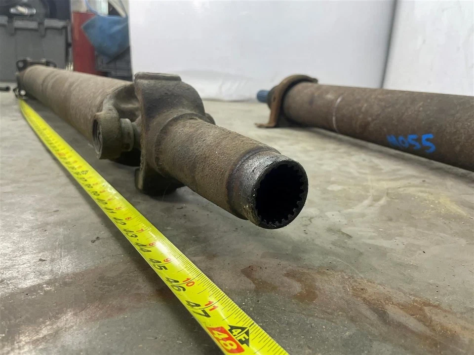 Conjunto de eje de transmisión trasero Ford F-350 Super Duty 2008-2010 141" WB 2x2 6,4 L OEM Foto 4 de 4