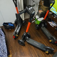 Segway T-60 / Spin S-200 3 .WHEEL E-SCOOTER battery not included