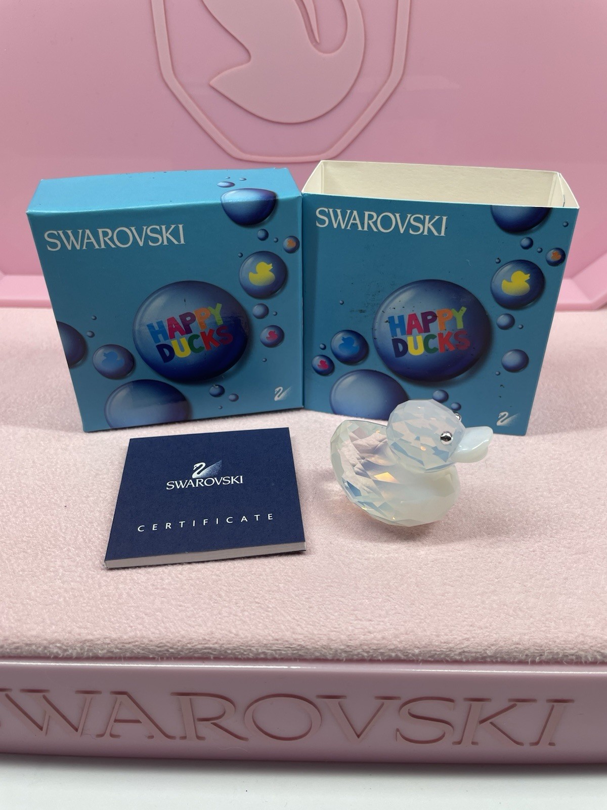 MIB Swarovski Crystal Lovlots Happy Ducks Lucky Lee Opal Duck Figure 1041375