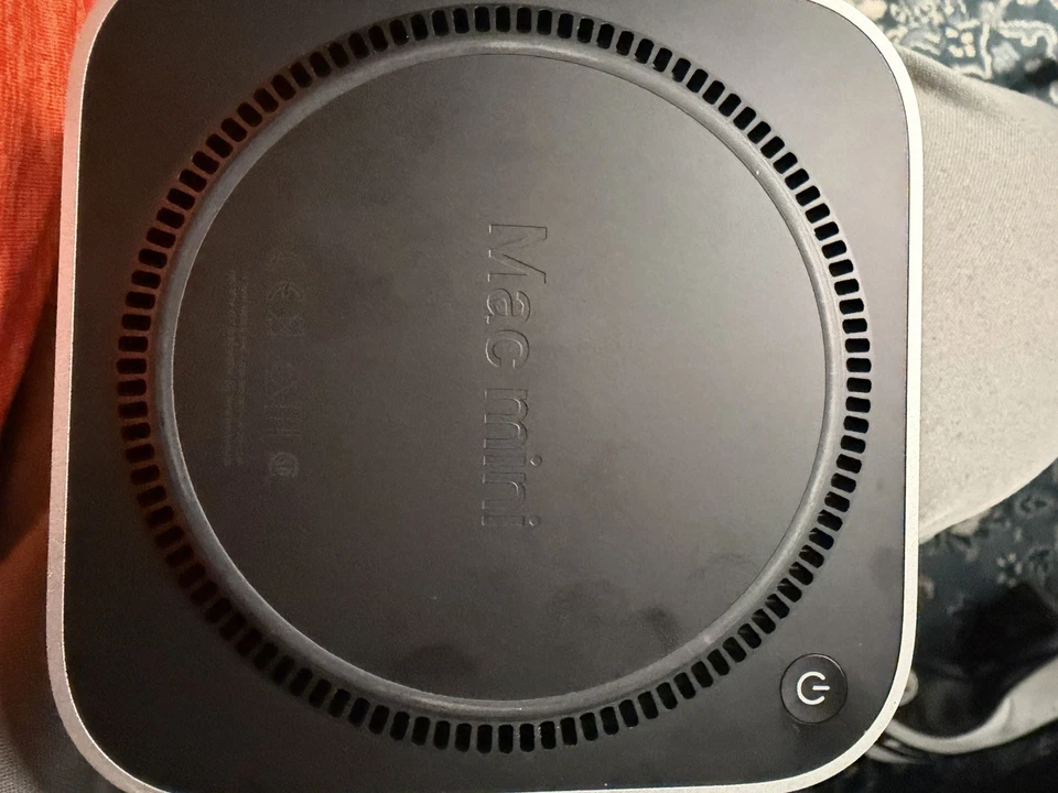 Apple Mac Mini M4 (16 GB memory) (256 GB storage)  - OPEN BOX - Image 4 of 4