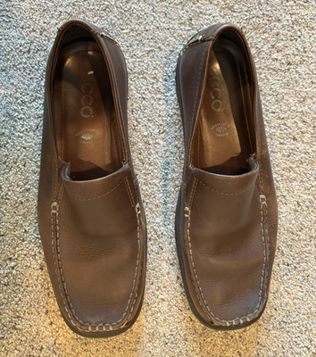 ECCO Brown Leather Slip-On Loafers US 6.5 EU 37 Square Toe Handsewn