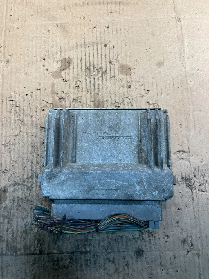 Módulo de control del motor Cadillac Escalade EXT 2002 a 2003 ECM ECU V2235 DG Foto 3 de 4