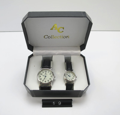 AC Collection Uhren Set Quartz Herren & Damen Armbanduhr Paar Set Box