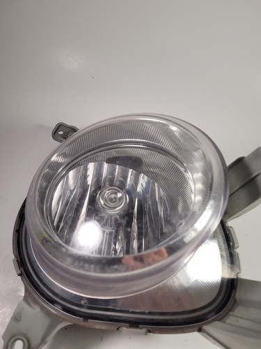 2012 - 2017 Hyundai Veloster Right Hand Passenger Front Fog Light Lamp OEM - Picture 5 of 10