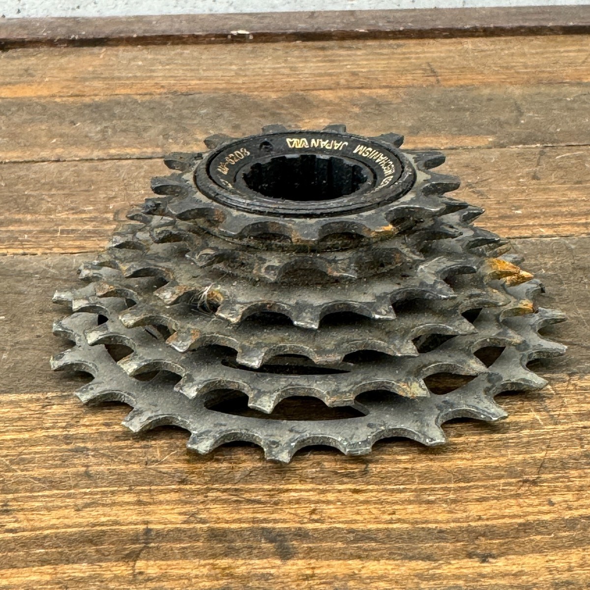 Vintage Shimano 600 MF-6208 Freewheel 24 Tooth 6 Speed 24t 13