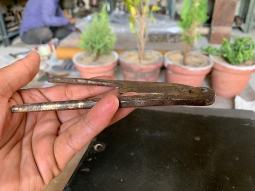 Antico taglia noci Betel tradizionale indiano fatto a mano ferro metallo fatto a mano - Foto 9 di 10