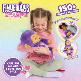 Fingerlings Care &lsquo;n&rsquo; Cuddles Baby Monkey Heart Glows 150+ Sounds and Reactions