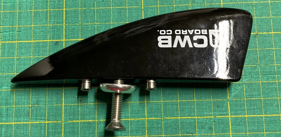 1\.7” CWB Skater single 1/4 20 Screw Wakeboard Fin - Image 1 of 1