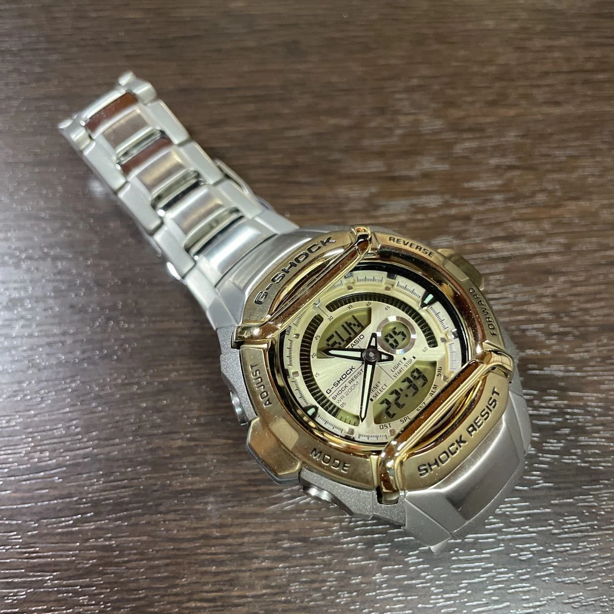 新しいエルメス RESIST SHOCK G CASIO SHOCK 腕時計(アナログ) - alfil.gr