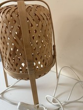 IKEA KNIXHULT Tischlampe Bohemian Style Handarbeit Bambus Holz Korb/Rattan Leuchte