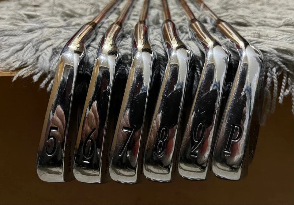 Titleist 695MB Muscle Back Irons #5-9,Pw(6Clubs)/Dynamic Gold/Flex:Extra Stiff - Image 4 of 4
