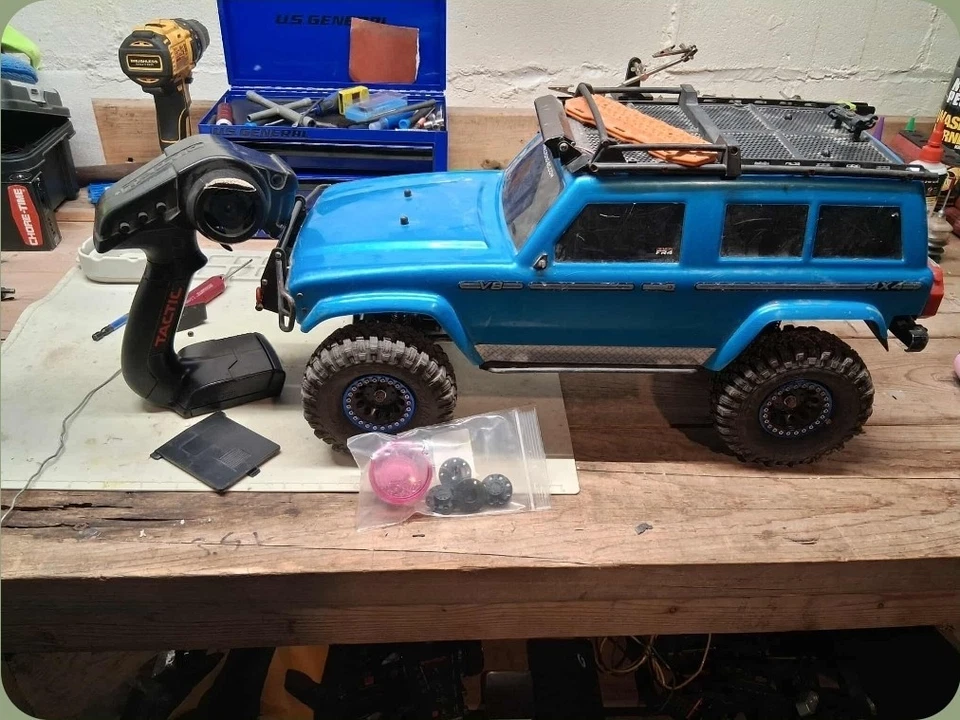 Cross RC “Demon FR4” – RTR Rock Crawler – Upgraded – Ready to Run - Image 2 of 4