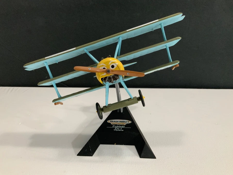 2003 Matchbox Collectibles 1/48 FOLKER DR.1 Triplane WWI Diecast Model w/Stand - Image 3 of 4