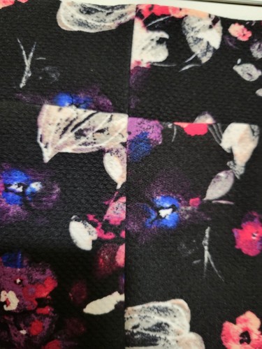 Torrid Bodycon Skirt Black Floral Size 3X Blue Pink White Flowers Elastic Waist - Picture 4 of 9